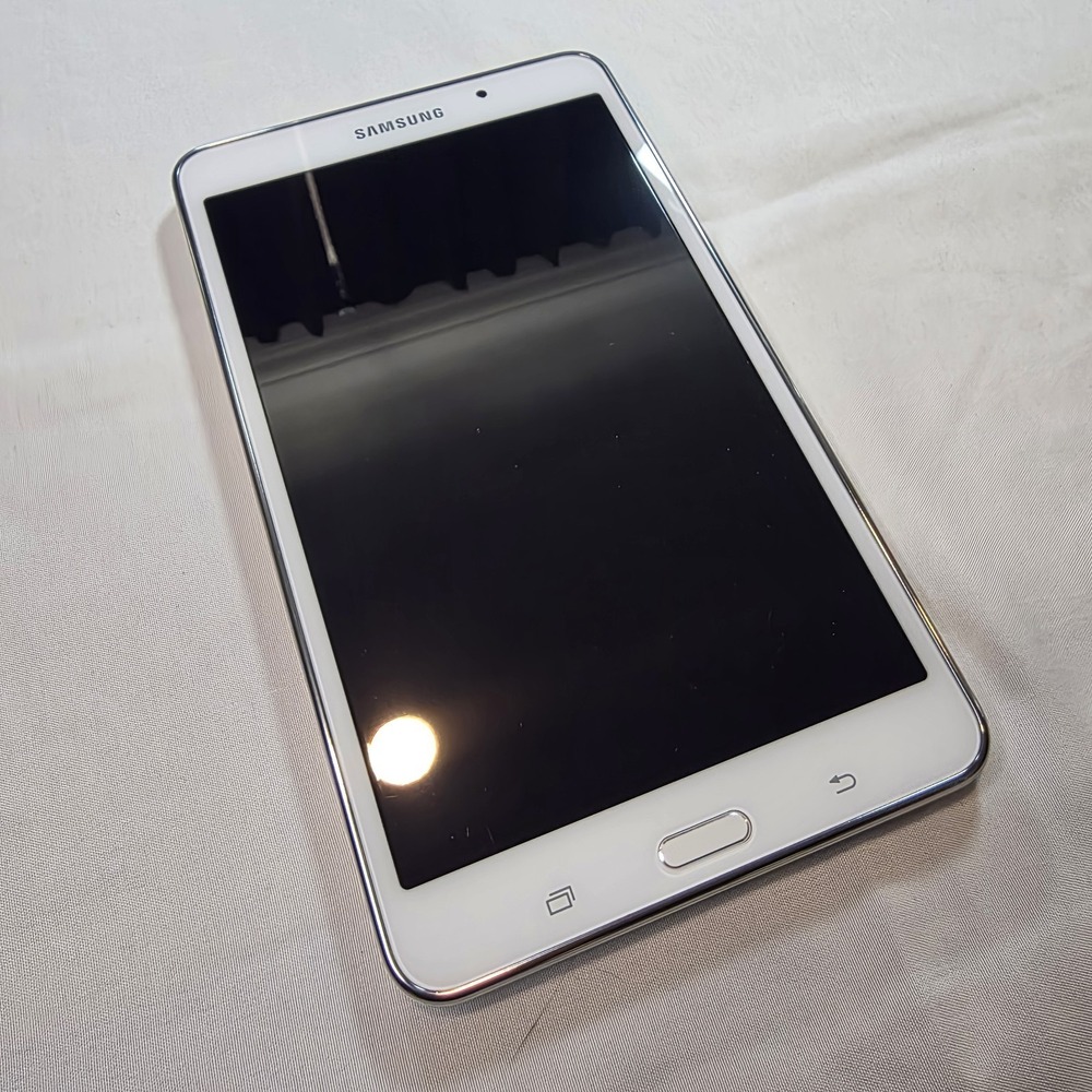 Samsung Galaxy Tab 4 7.0" SM-T230NU 8GB WiFi Only Tablet White